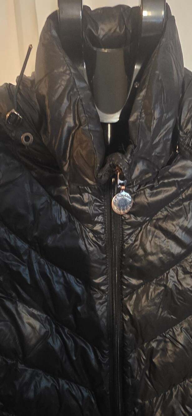 Calvin Klein Black Packable Down Hooded Long Puffer Small - Picture 2 of 9